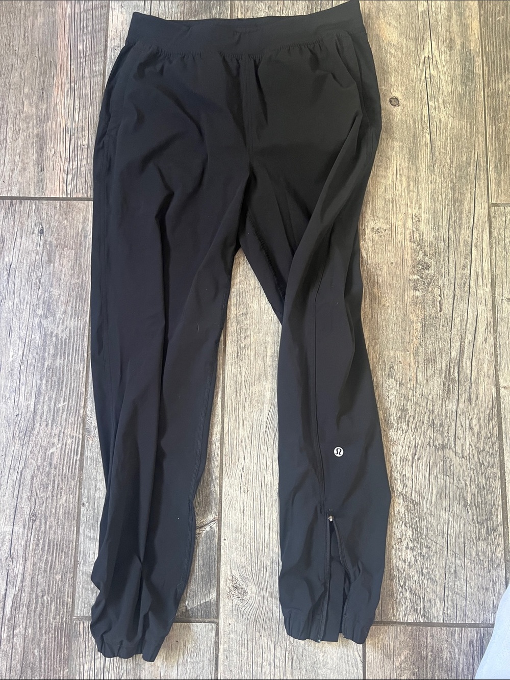 Lululemon athletica Women’s Black Performance Joggers with Zip Ankles